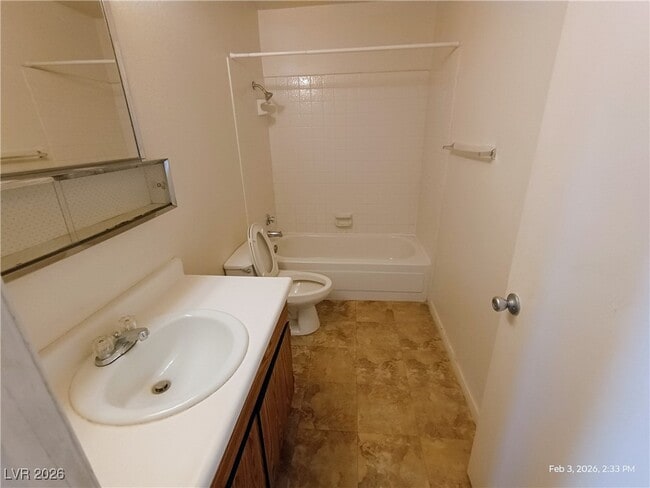 Building Photo - 6228 Ilanos Ln