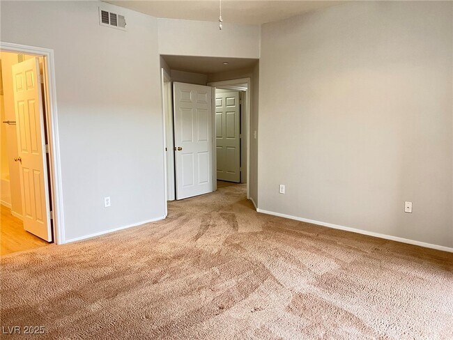 Building Photo - 833 Aspen Peak Loop