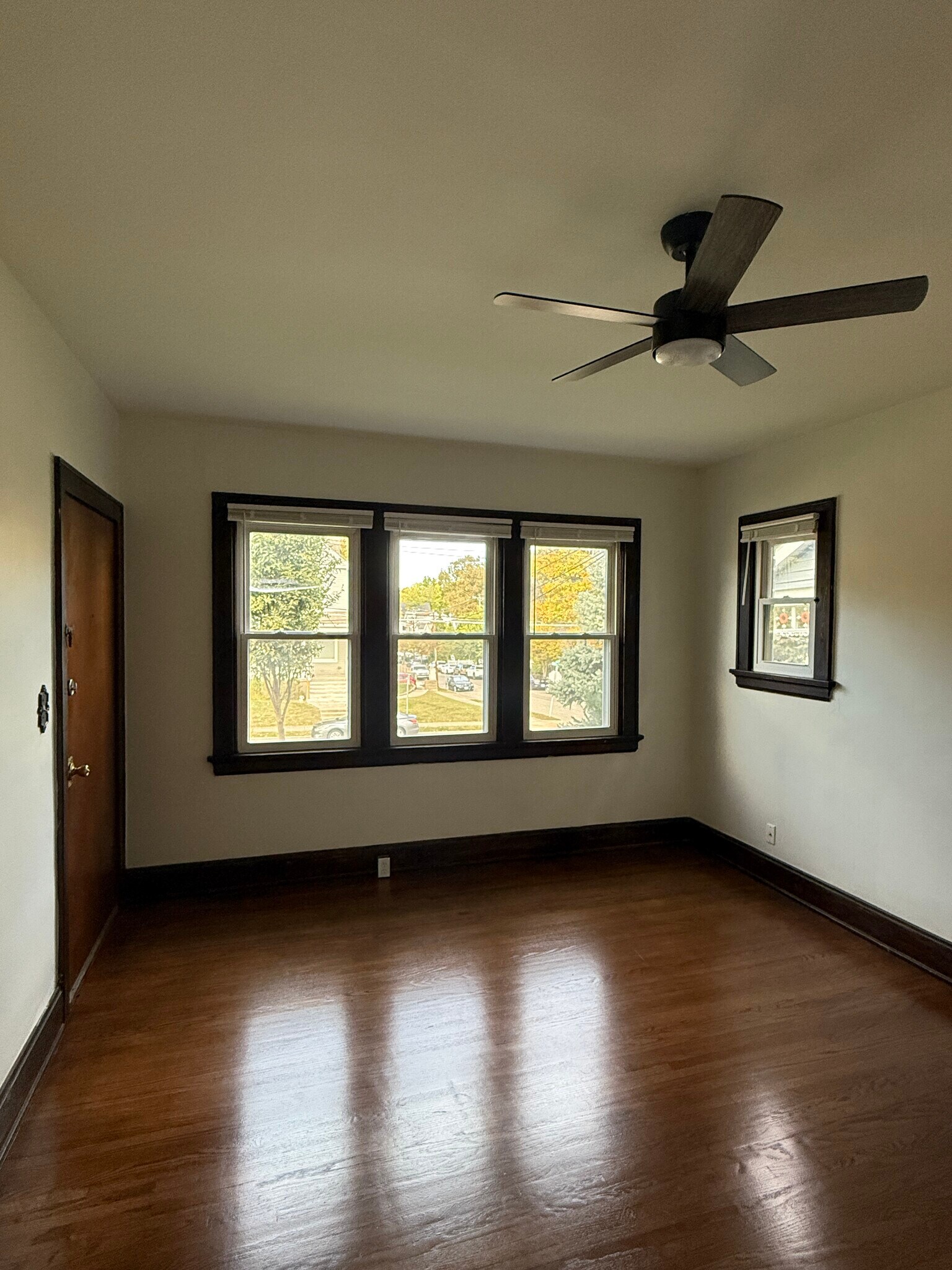 Building Photo - 1535 Blair Ave