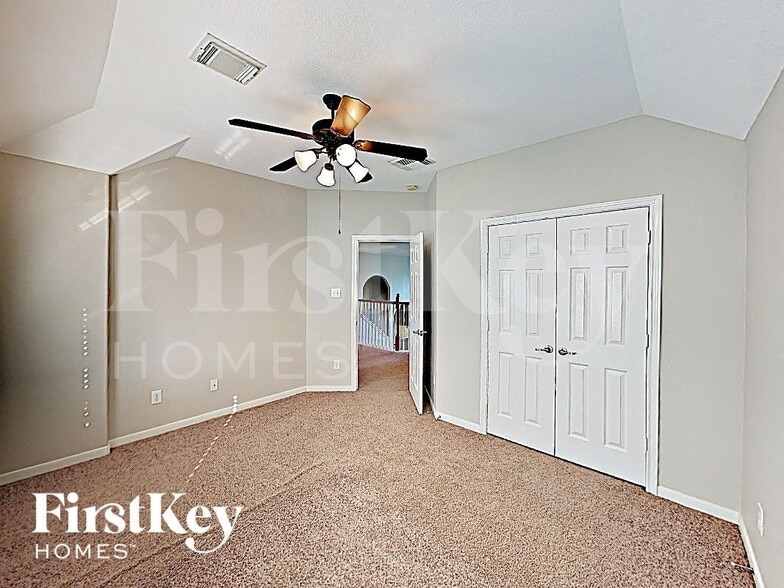 Building Photo - 20836 Sheridan Heights Ln