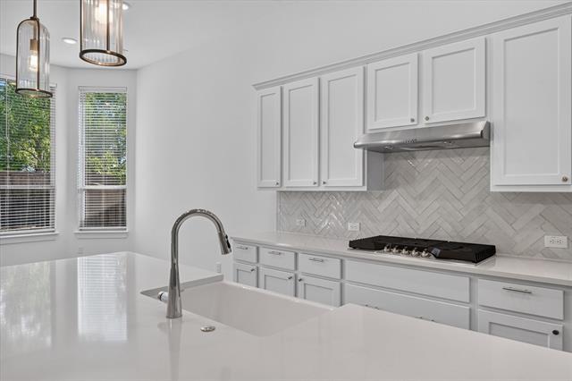Building Photo - 4317 Sanctuary Dr