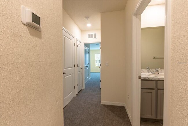 Building Photo - 33027 Tulip Petal Ln