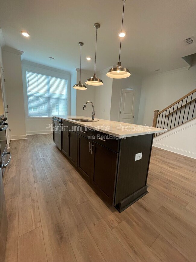 Building Photo - 5221 Riden Ct