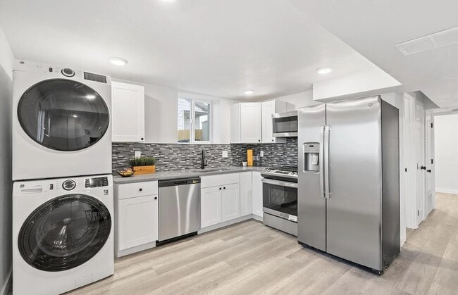 Building Photo - 3380 S Canosa Ct