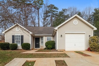 Building Photo - 1641 Galesburg St