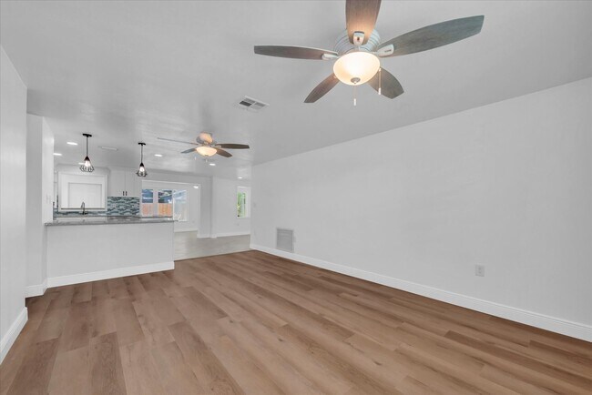 Building Photo - 5600 Bayou Grande Blvd NE