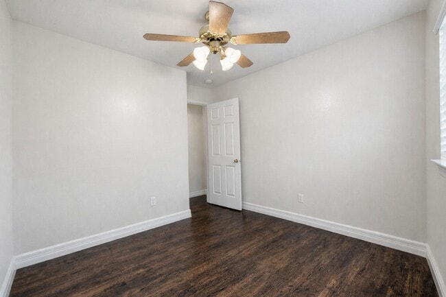 Building Photo - 10130 Williams Field Dr