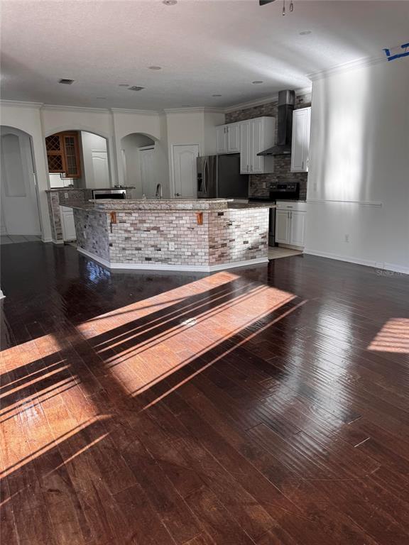 Building Photo - 1 Roseberry Ct