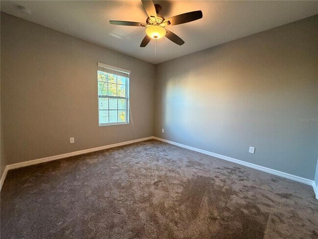 Building Photo - 3520 Seneca Club Loop