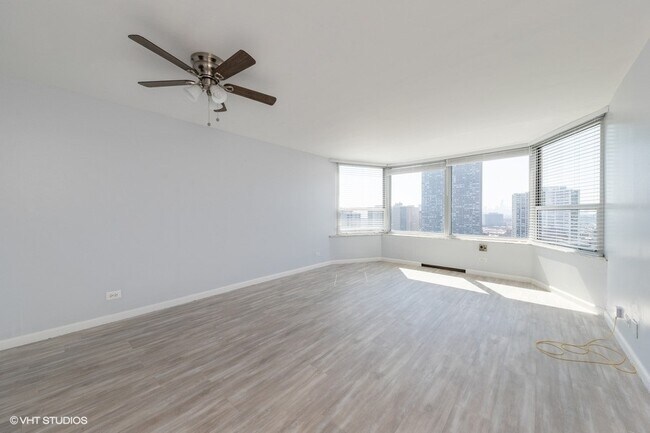 Building Photo - 720 W Gordon Terrace