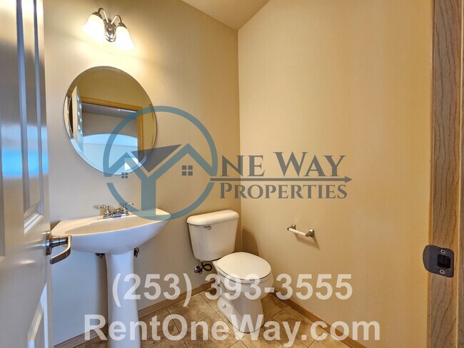 Building Photo - 15410 87th Ave E