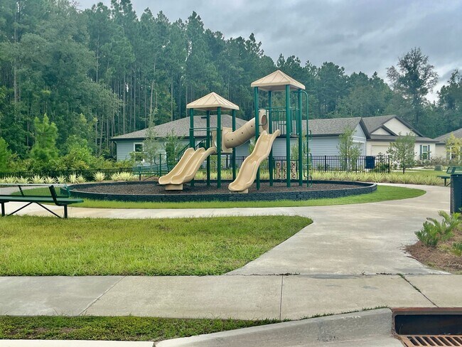 Building Photo - 37378 Whisper Wy