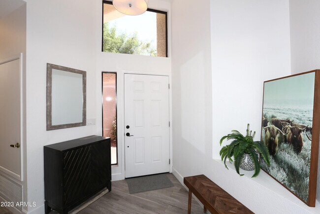 Building Photo - 9280 N 100th Pl