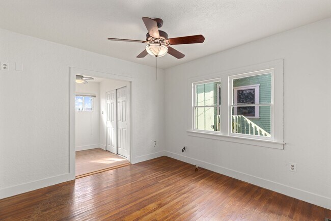 Building Photo - Fully Remodeled Craftsman in North Park! ?...