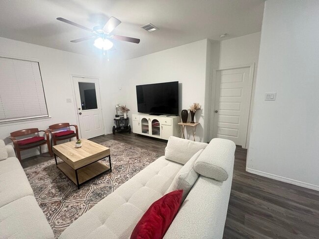 Building Photo - 23206 Wise Walk Dr