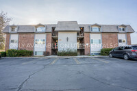 Building Photo - 1788 Willowbrook Dr