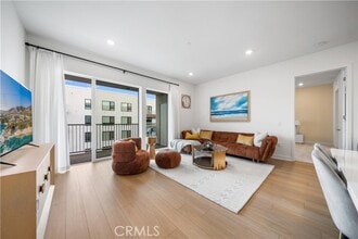 Building Photo - 2602 Rivington