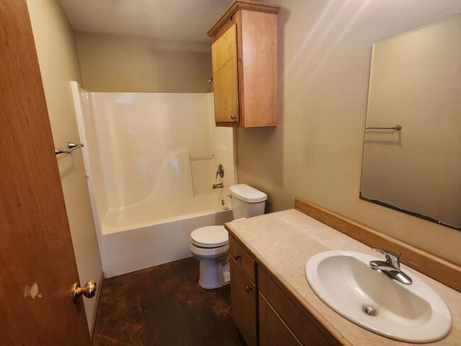 Building Photo - 2 Bed / 2 Bath Duplex – Pineville, LA – $795/month