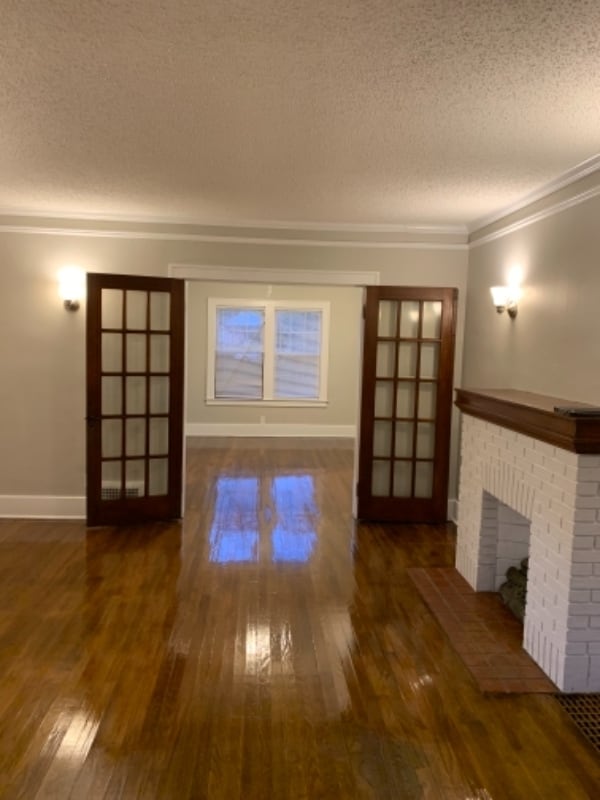 Building Photo - 921 Kennelworth Ave