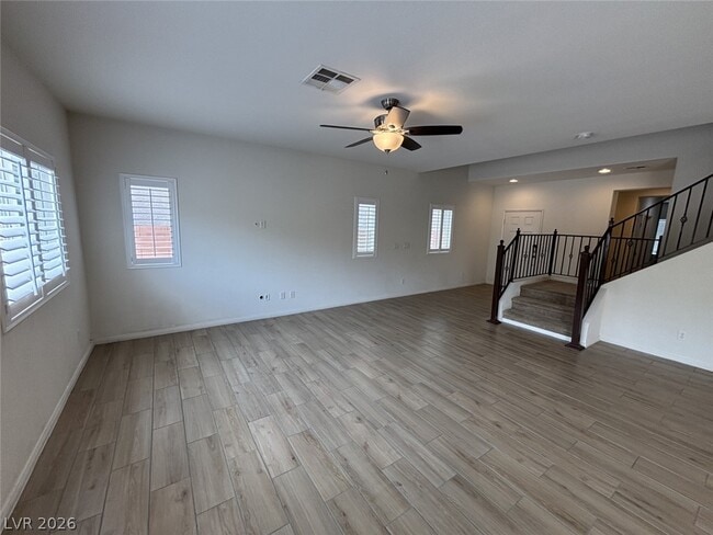Building Photo - 5582 Sancho Throne Rd