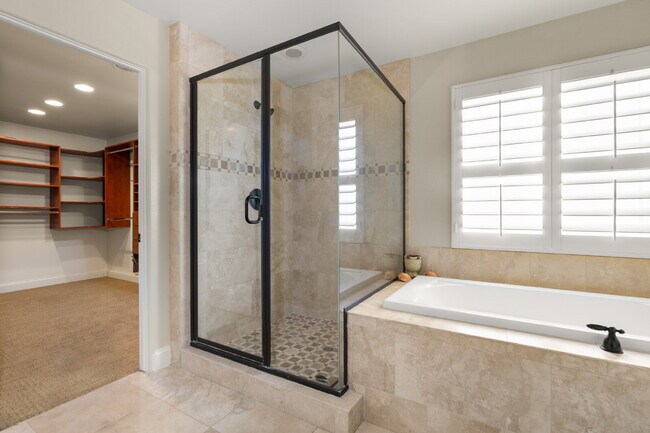 Building Photo - "Coastal Tommy Bahama at 208 East Balboa: Fully Furnished 3-Bed Sanctuary with Rooftop Deck