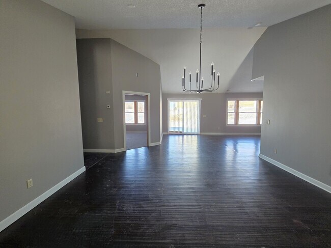 Building Photo - 1300 146th Ave