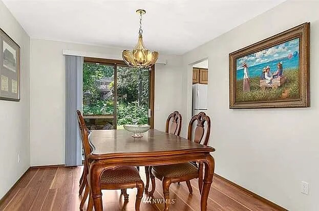 Building Photo - 2525 NE 95th St
