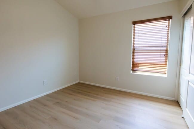 Building Photo - Spacious North Phoenix Home