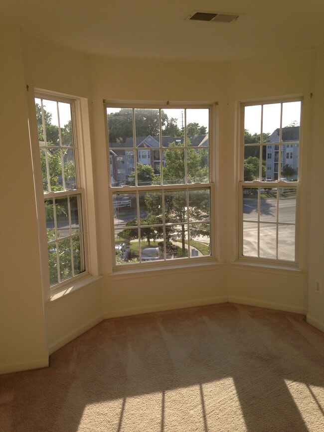 Building Photo - 2161 Scotts Crossing Ct