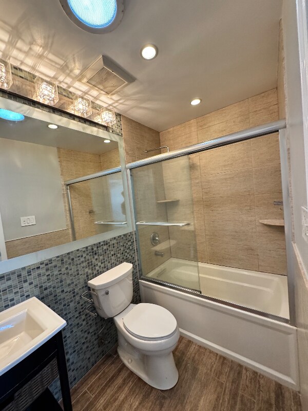 Building Photo - 1490 Highland Blvd