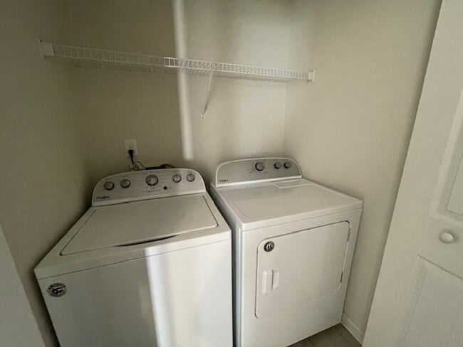 Building Photo - 959 Madrid Court- The Townhomes at Chukker...