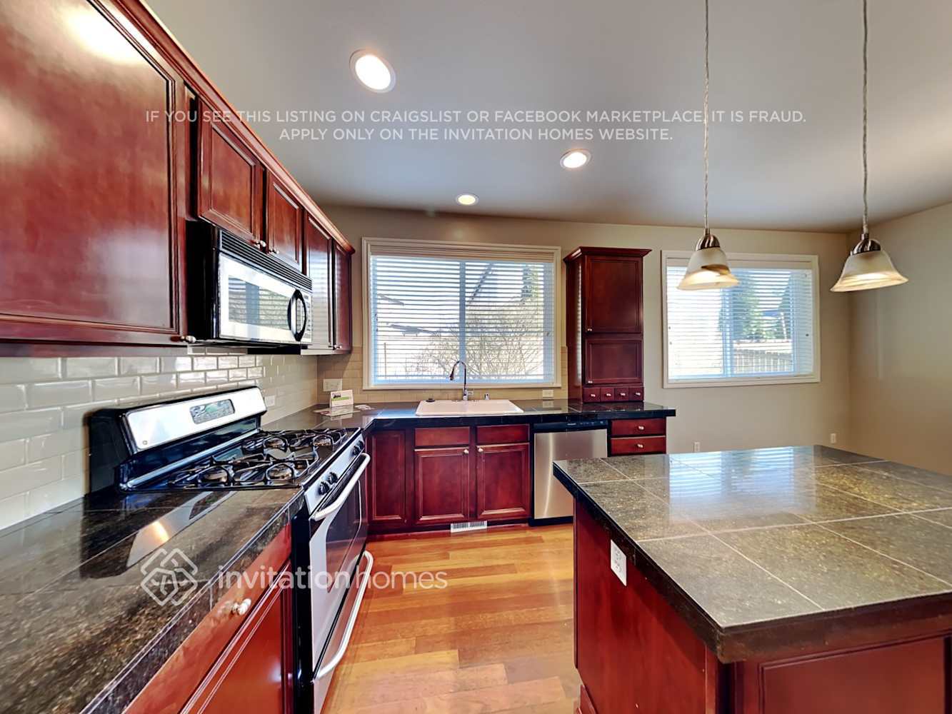 Building Photo - 11417 179th Ave Ct E