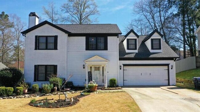 Primary Photo - 4 bedroom house in Lawrenceville with cozy...