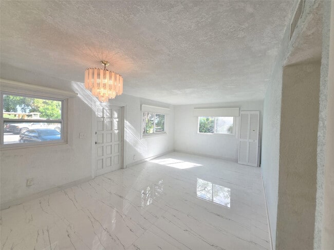 Building Photo - 1751 NW 29th Terrace