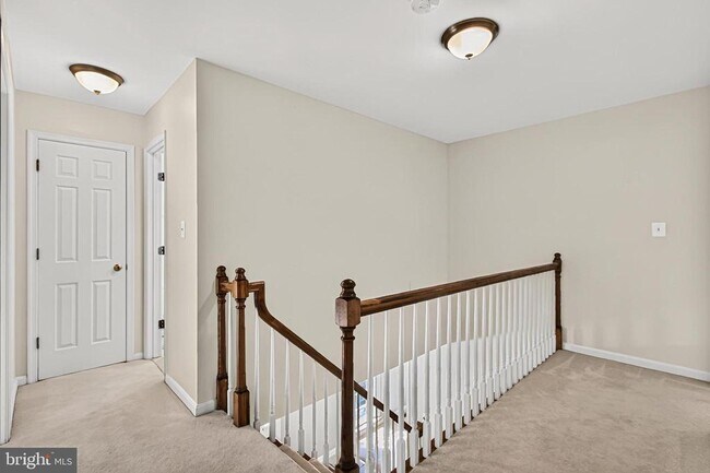 Building Photo - 11620 Havenner Rd