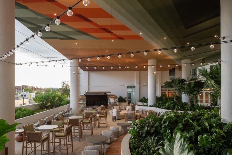 Building Photo - Joule House