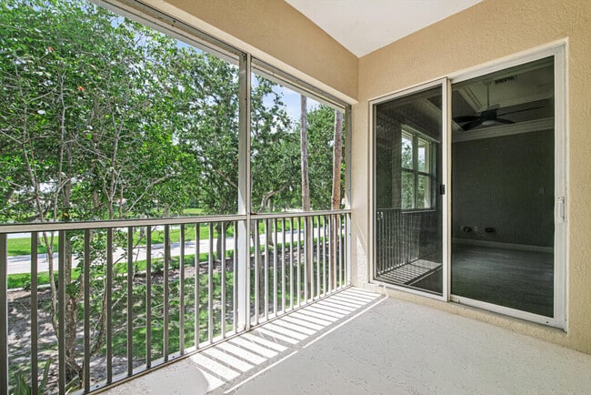 Building Photo - 9778 Bowline Dr