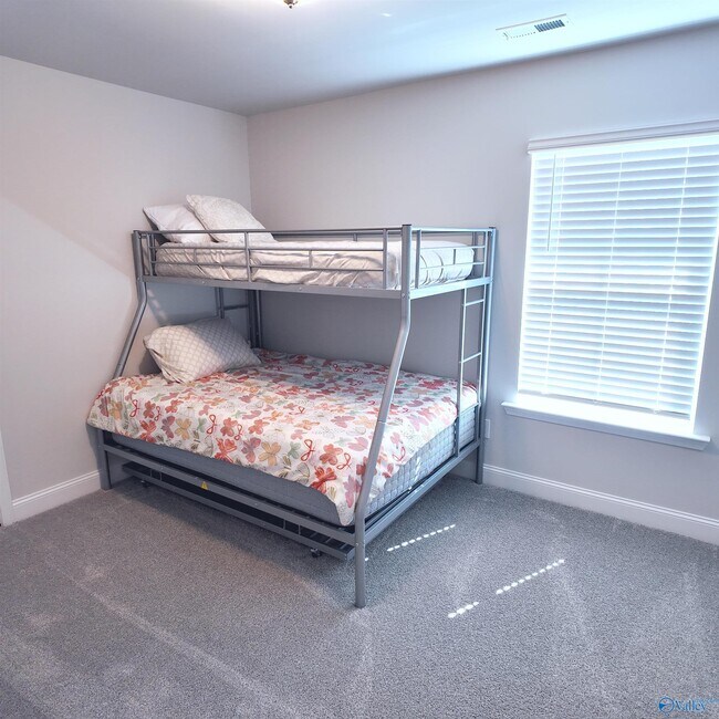 Building Photo - 14303 Lavender Ct