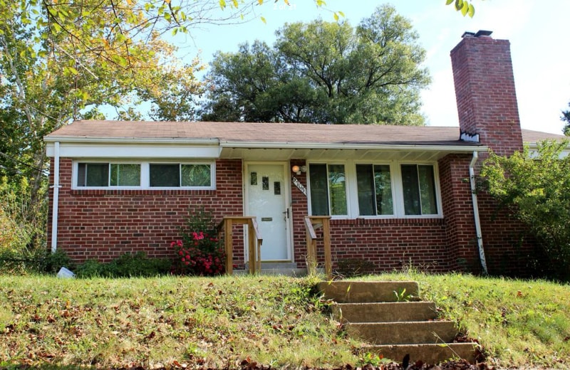Building Photo - 6705 Forest Hill Dr
