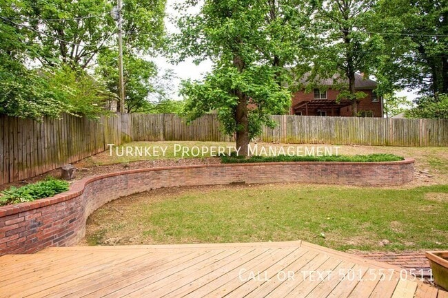 Building Photo - 14205 Longtree Dr