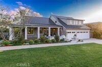 Building Photo - 821 Bellis St