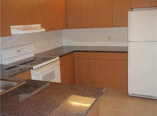 Building Photo - 11458 Royal Palm Blvd
