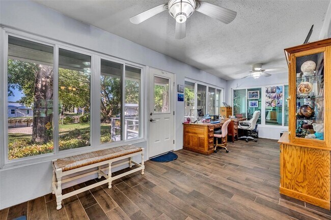 Building Photo - 11768 W Riverhaven Dr