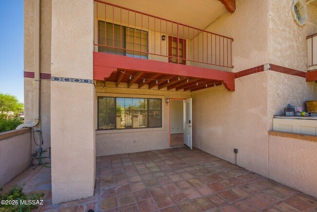 Building Photo - 2284 W Paseo Cielo
