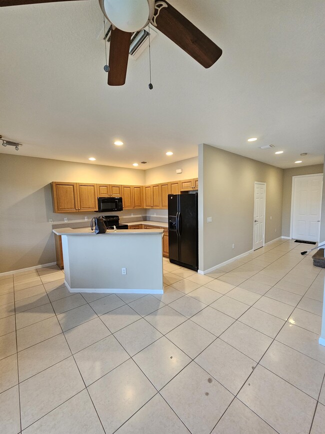 Building Photo - 2014 Marsh Harbor Dr