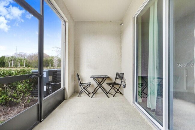 Building Photo - 10976 Verawood Dr