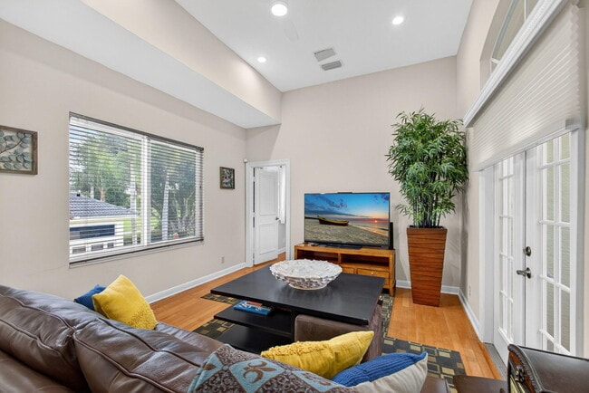 Building Photo - 8381 Egret Lakes Ln