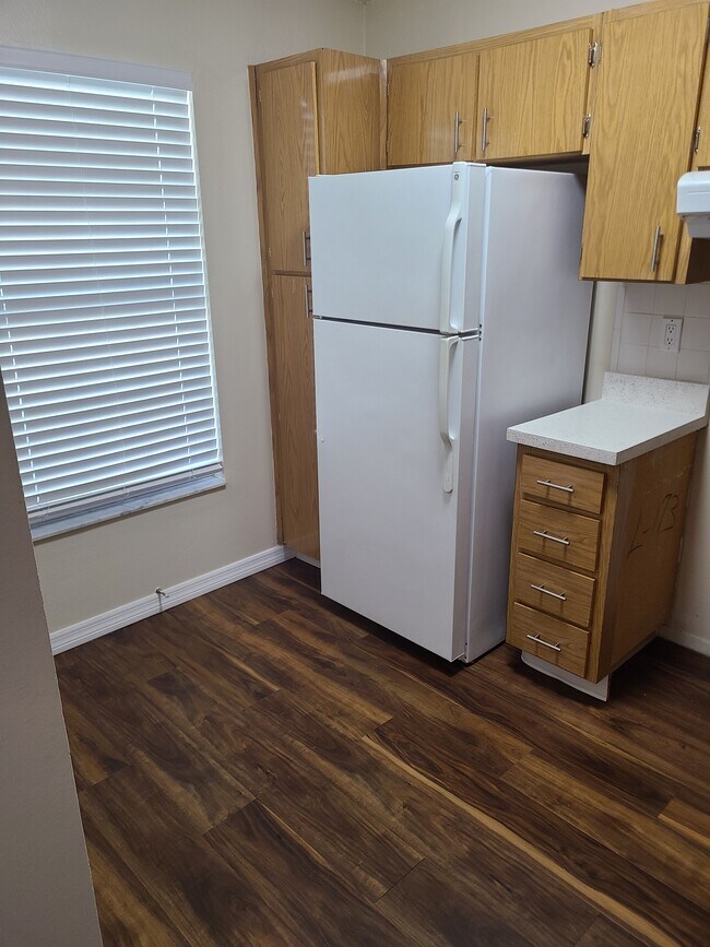 Building Photo - 2953 Wainwright Ct