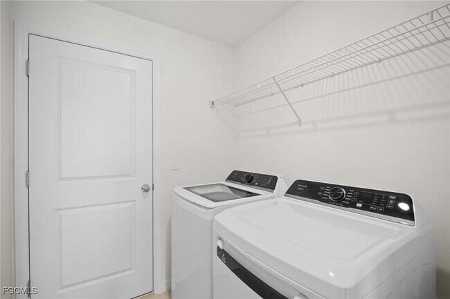Building Photo - 17633 Paradiso Wy