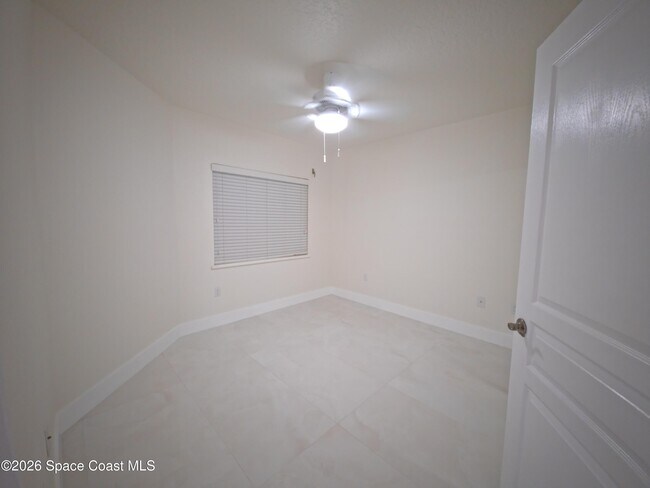 Building Photo - 2095 Jimmy Buffett Mem Hwy